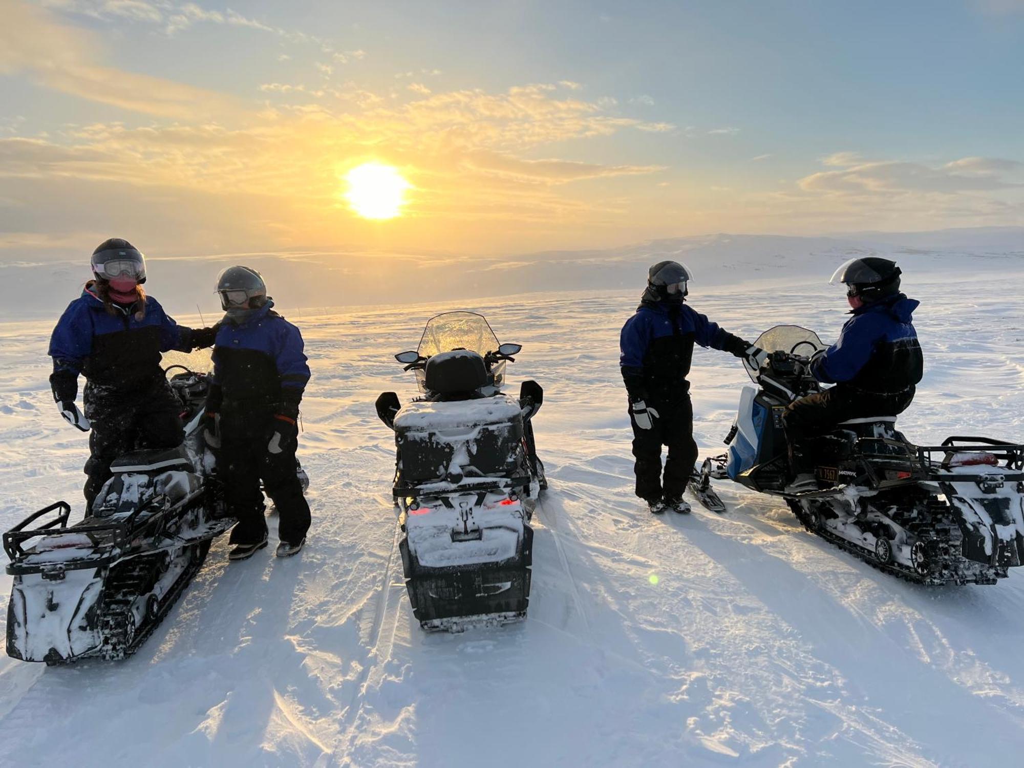 Olderfjord Lodge Russenes ภายนอก รูปภาพ